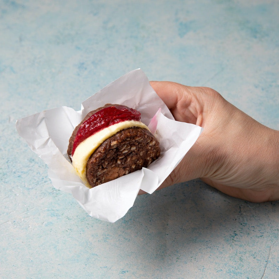 CUTZ Eis-Keks "Hot Love"